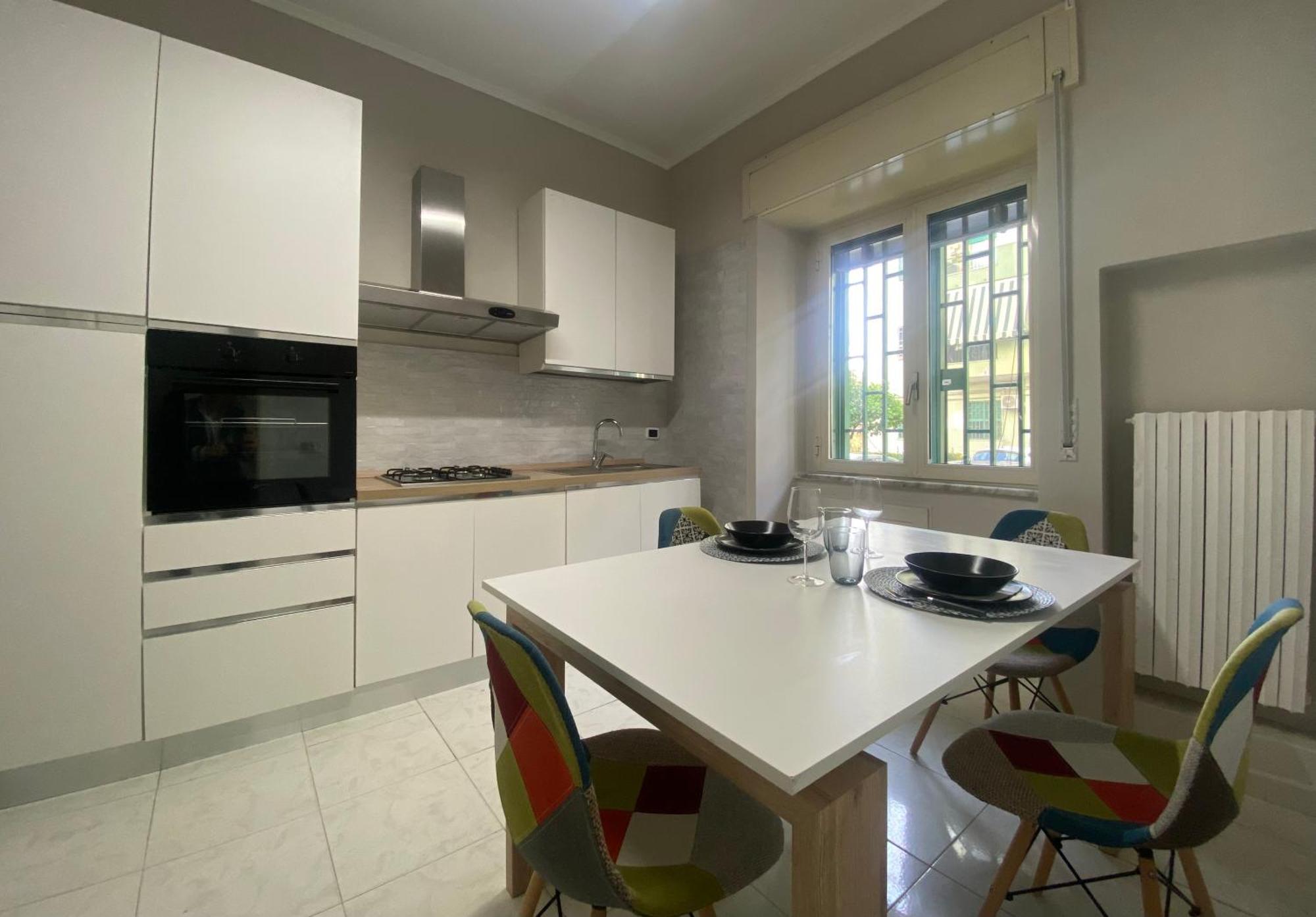 Stadium House Apartment *